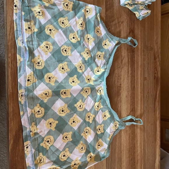 Disney Pooh PJ Set - Picture 5 of 7